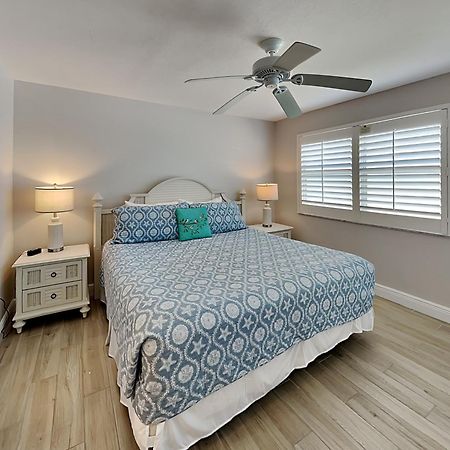 Estero Island Beach Villas 204 Форт Майерс Бийч Екстериор снимка